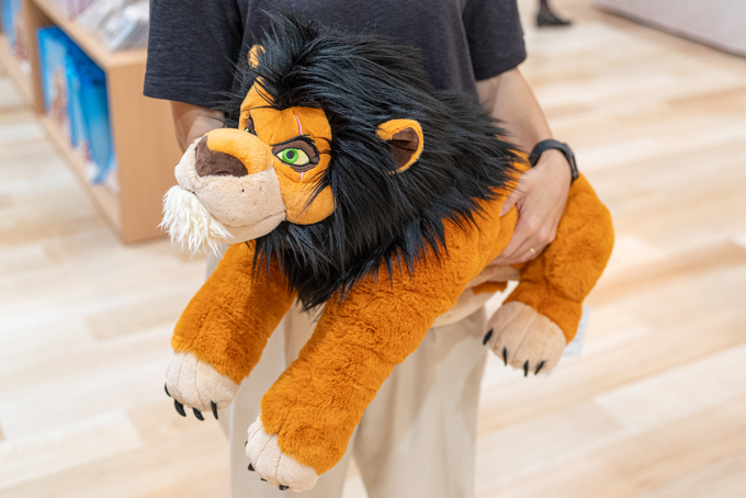 240621_セノバ_ディズニーストア_35.jpg